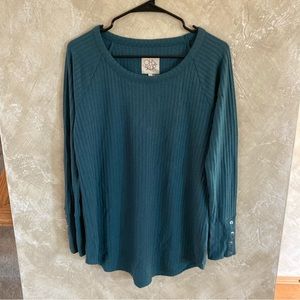Chaser Thermal Top
